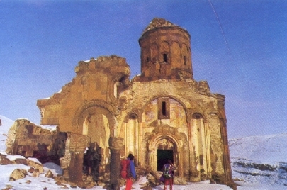 Развалины средневекового города Ани в 40 км от г. Карс